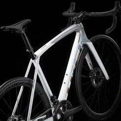 Vélo De Route TREK Emonda SL 7 Blanc/Holographic - 2023 -Vélos Soldes Boutique velo de route trek emonda sl 7 blancholographic 2023 2