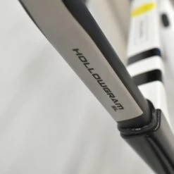 Vélo Route CANNONDALE SuperSix EVO Carbon Disc 105 Di2 Blanc/Noir - 2023 -Vélos Soldes Boutique velo route cannondale supersix evo carbon disc 105 di2 blancnoir 2023 4