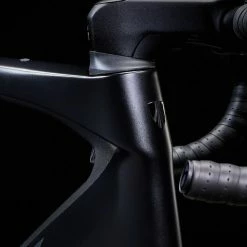 Vélo Route Trek Domane SL 6 Noir - 2023 -Vélos Soldes Boutique velo route trek domane sl 6 noir 2023 3