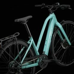 VTC électrique Trek FX+ 2 Femme Bleu Clair 250Wh - 2023 -Vélos Soldes Boutique vtc electrique trek fx 2 femme bleu clair 250wh 2023 2