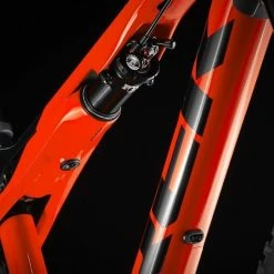 VTT TREK Supercaliber 9.6 Rouge/Noir - 2023 -Vélos Soldes Boutique vtt trek supercaliber 96 rougenoir 2023 2